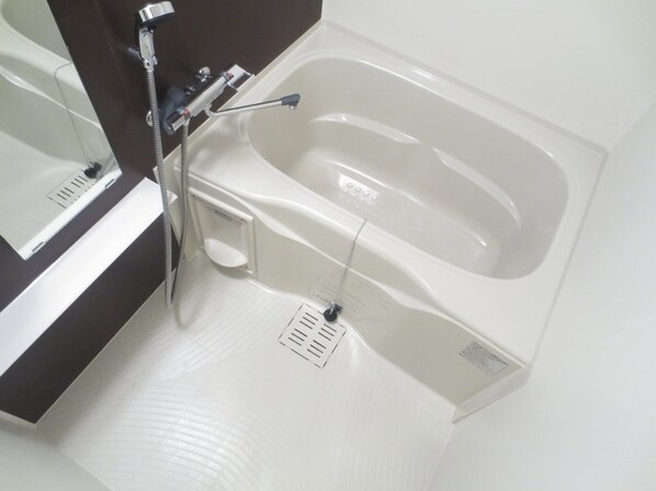 クレイシア世田谷野沢の物件内観写真